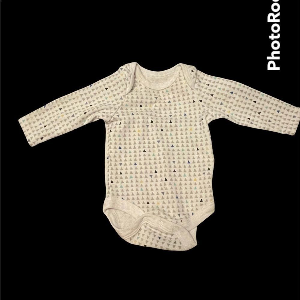 Newborn onesies - Picture 3 of 13